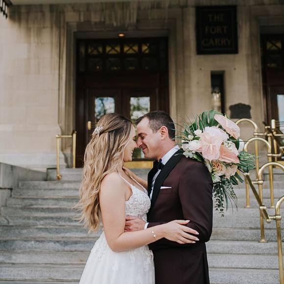 Meet your Posher, Desiree - Picture 1 of 1